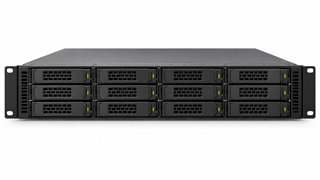 NAS - Rackový server
