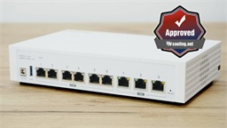 QNAP SD-WAN router QHora-322 (4jádrový procesor, 4GB DDR4 RAM, 6x 2,5GbE, 3x 10GbE, 1x USB 3.2 Gen1)
