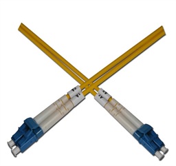 Optický patchkabel duplexní, LC-LC 9 125um SM 1,5m OS2